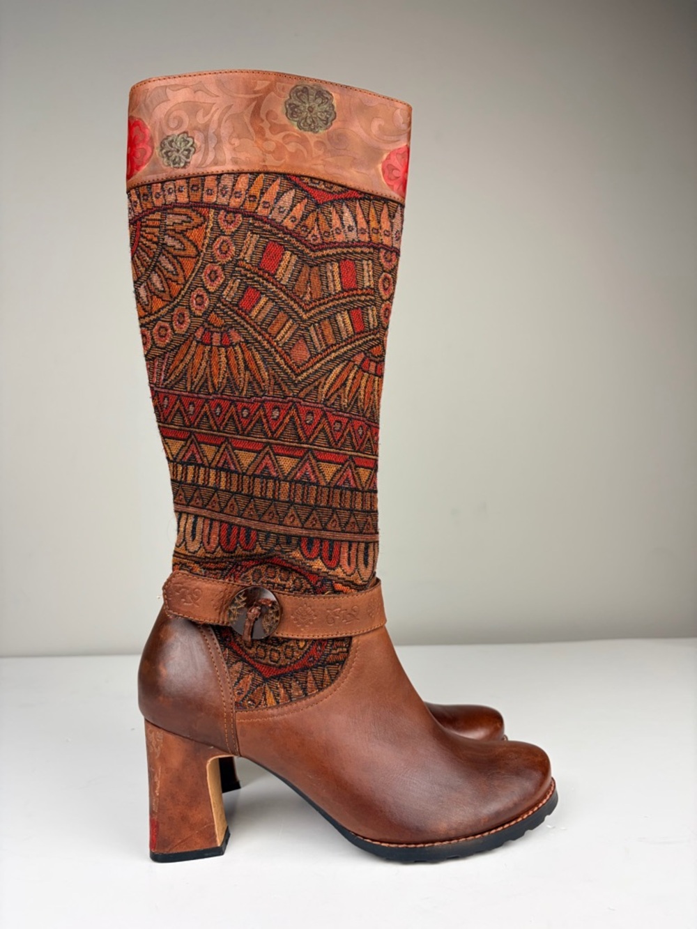 L’Artiste Spring Step Natalia Boots 40 Brown Boho Leather Knee High